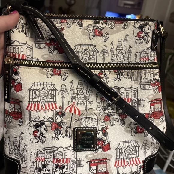 Dooney & Bourke Disney Mickey & Minnie Main St - Picture 1 of 7